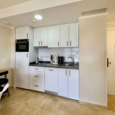 Clubrent - Esmeralda 21º Piso *